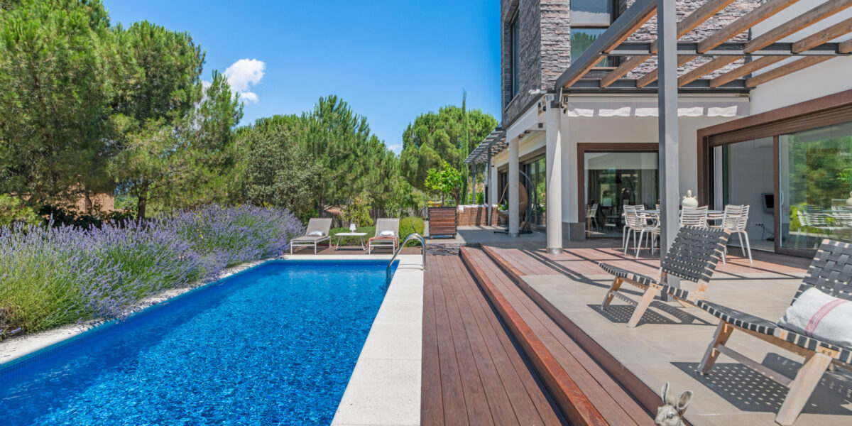 FACHADA TRASERA - PISCINA Vereda Cortijo, 2, Torrelodones